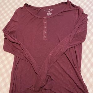 American Eagle soft and sexy tee.